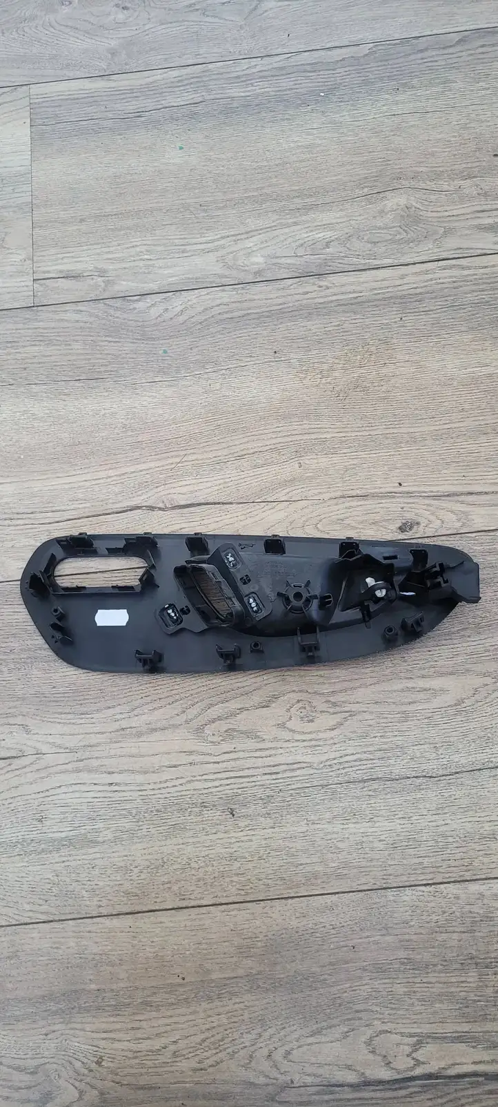 Mercedes-Benz Sprinter W907 W910 (2018 - ) A9077605200 Ручка закрывания двери — фото 2