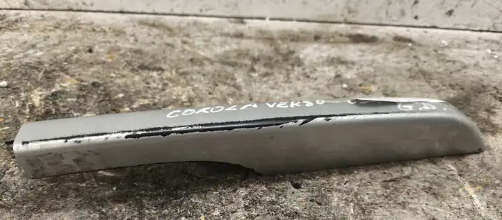 Toyota Corolla Verso AR10 (2004 - 2009) Крышка рейлинга — фото 3