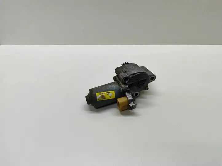 BMW 5 E60 E61 (2004 - 2010) 2710753707701 Электродвигатель раздаточной коробки — фото 6