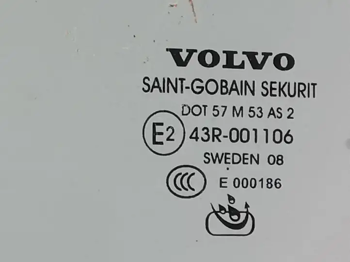 Volvo V50 (2004 - 2008) Стекло передней двери — фото 4