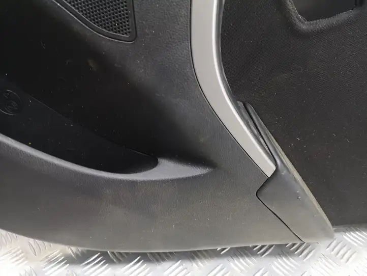 Hyundai i30 (2012 - 2015) 83360A6100 Обшивка задней двери — фото 7