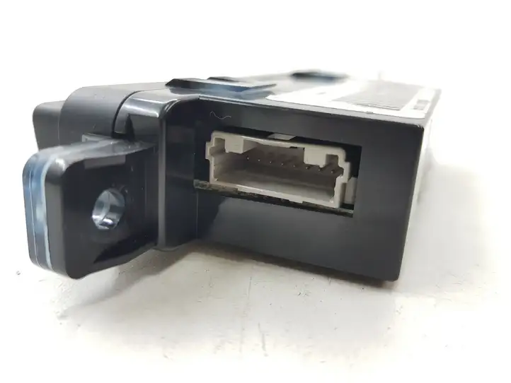 Nissan Qashqai (2006 - 2010) P10075A7710000 Реле предупреждения об ремнях безопасности — фото 3