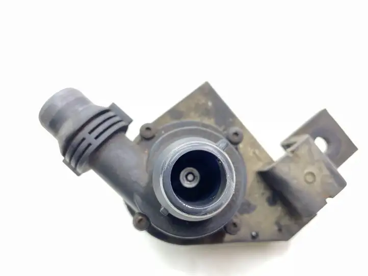 BMW 5 E60 E61 (2004 - 2010) 691770005 Электроциркуляционный насос — фото 6