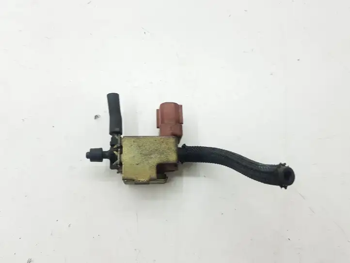 Toyota Corolla E120 E130 (2000 - 2004) 2586064140 Соленоид турбины — фото 2