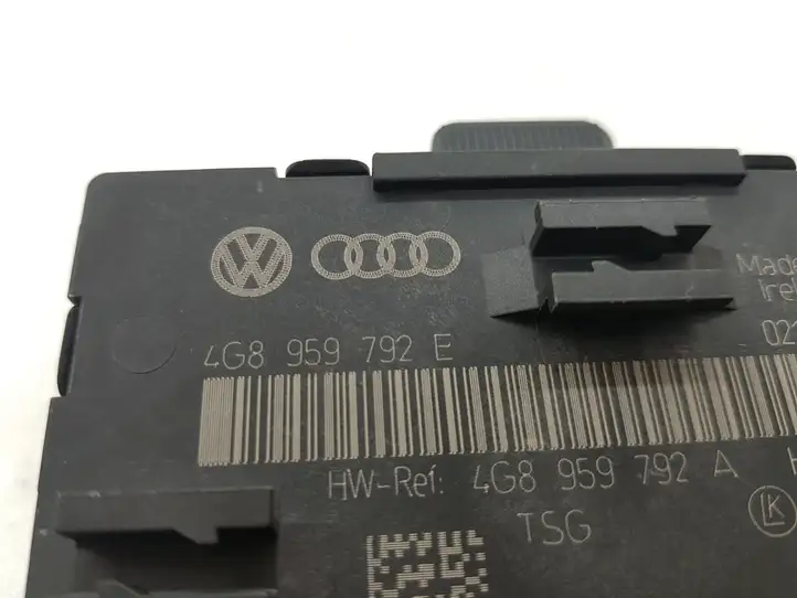Audi A6 C7 (2011 - 2014) 4G8959792 Блок управления дверью — фото 5