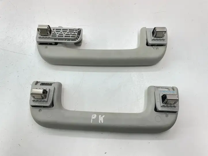 Audi A6 C7 (2011 - 2014) 8K0857608A Потолочная ручка передняя — фото 5