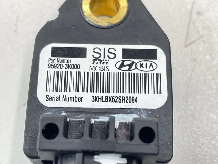 Kia Ceed (2010 - 2012) 959203K000 Датчик удара SRS — фото 4
