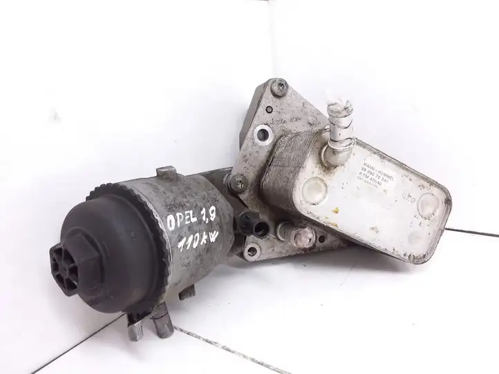 Opel Vectra C (2005 - 2009) KTM47040 Радиатор масла двигателя — фото 1