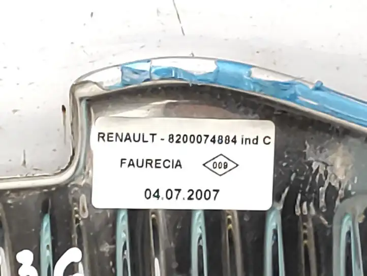 Renault Espace IV (2006 - 2012) 8200074884 Отделка порога багажника — фото 5