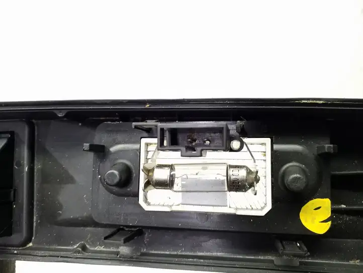 Volkswagen Tiguan (2007 - 2011) 5N0827566 Подсветка номера — фото 6