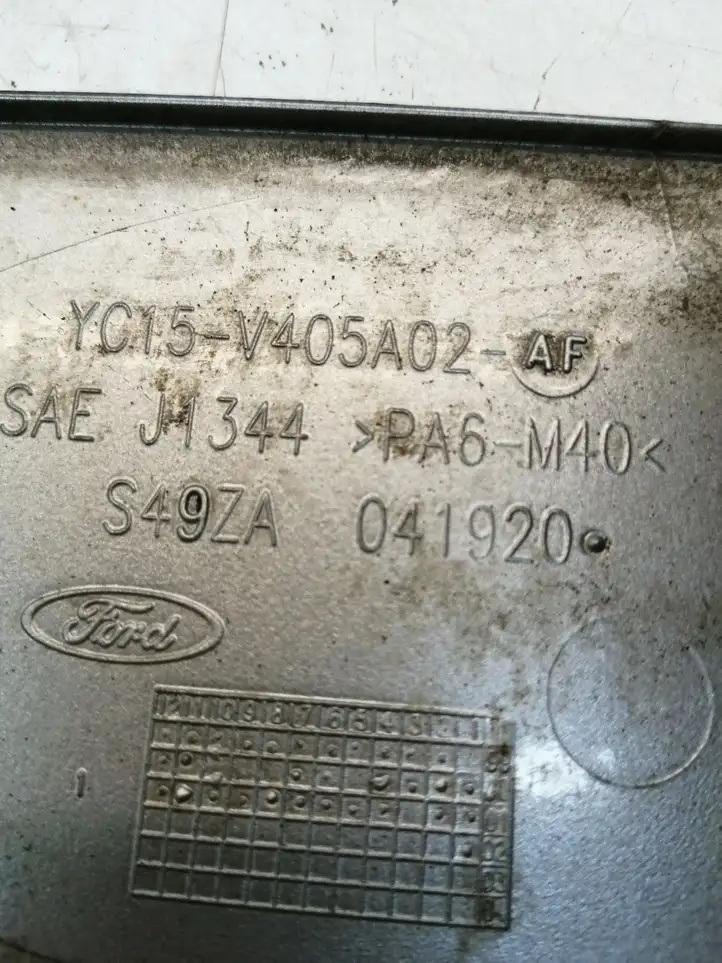 Ford Transit (2000 - 2006) YC15V405A02AF Отделка лючка топливного бака — фото 3