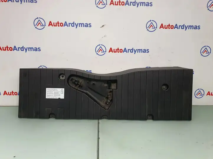 BMW X6 F16 (2014 - 2017) 7316454 Крышка ящика аккумулятора — фото 1