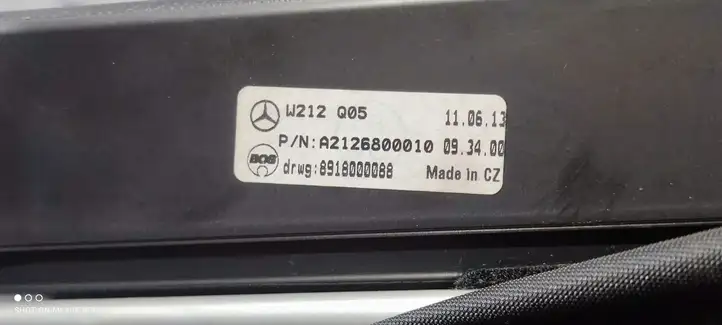 Mercedes-Benz CLS C218,X218 (2011 - 2017) A2126800010 Вещевой ящик — фото 2