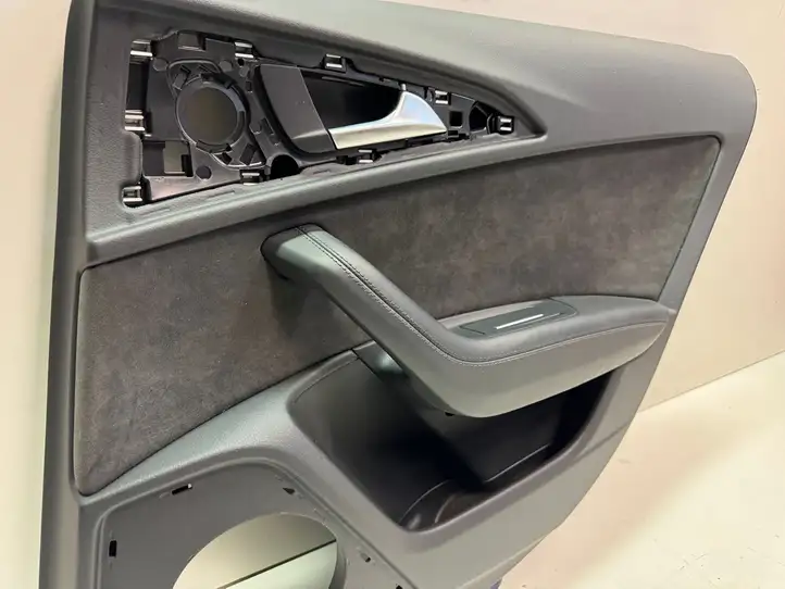 Audi A6 C7 (2014 - 2018) 4G0867222A Обшивка задней двери — фото 3