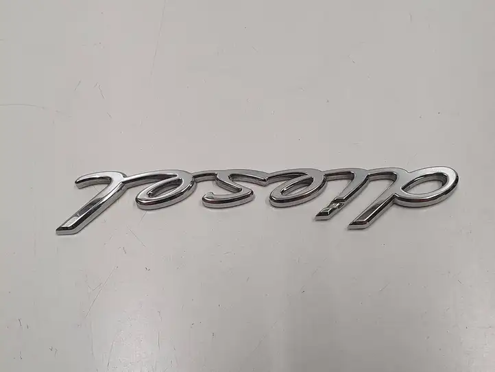 Porsche Cayenne (92A) (2011 - 2017) 95855949911 Эмблема модели — фото 2