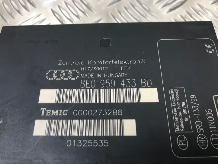 Audi A4 S4 B6 8E 8H (2000 - 2006) 8E0959433BD Модуль комфорта — фото 2