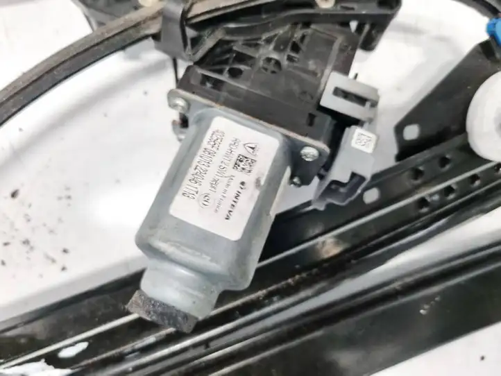 Tesla Model S (2012 - 2016) 402595F Стеклоподъемник задней двери — фото 4