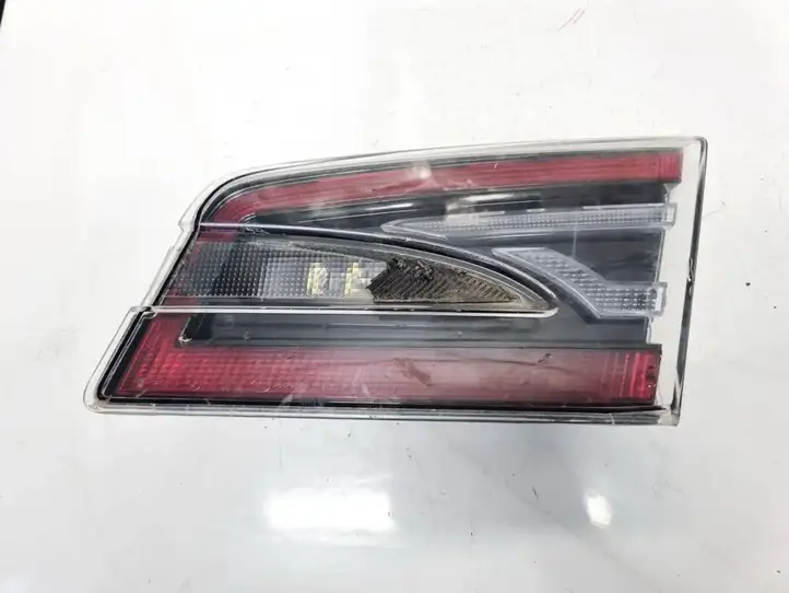 Tesla Model S (2012 - 2016) 600592400E Задний фонарь в крышке багажника — фото 1