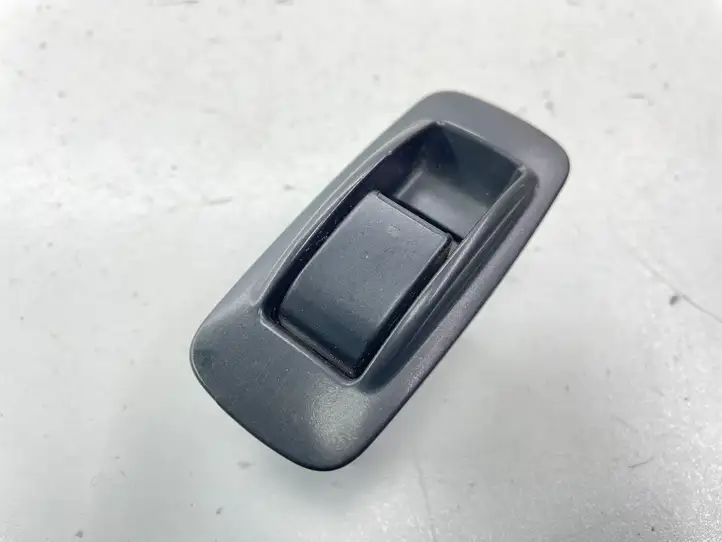 Toyota Corolla Verso AR10 (2004 - 2009) 848010F030 Блок кнопок стеклоподъемников — фото 1