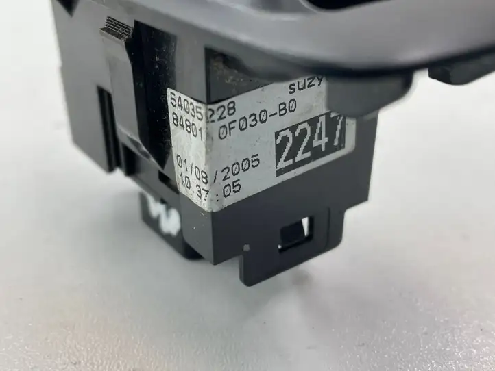 Toyota Corolla Verso AR10 (2004 - 2009) 848010F030 Блок кнопок стеклоподъемников — фото 5