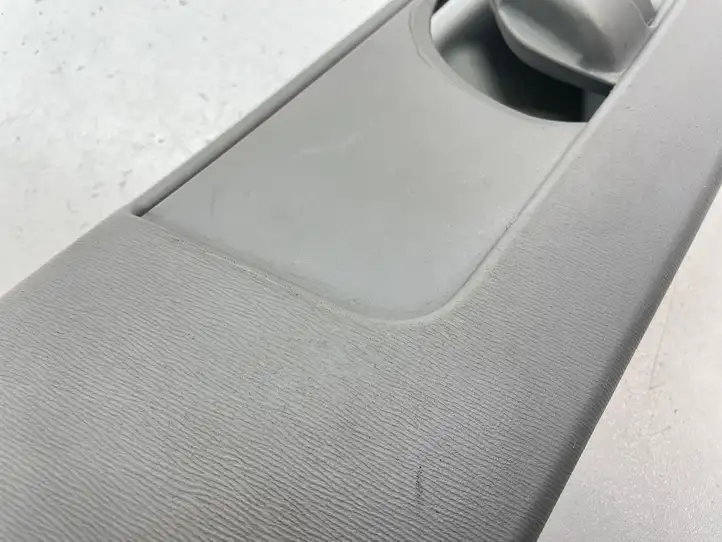 Toyota RAV 4 (XA30) (2006 - 2016) 6241042040 Верхняя обшивка стойки B — фото 4