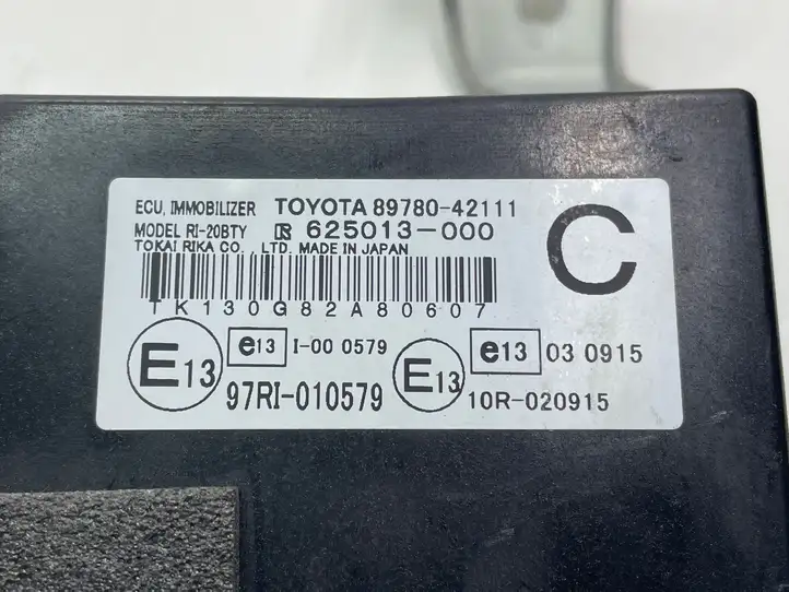 Toyota RAV 4 (XA30) (2006 - 2016) 8978042111 Блок иммобилайзера — фото 2