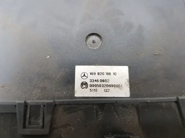 Mercedes-Benz B-class W245 (2005 - 2008) 1698208810 Включатель обогрева — фото 5