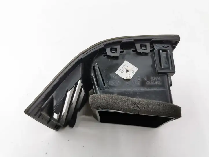 Chrysler 300 - 300C (2005 - 2011) 1087532 Боковой воздушный дефлектор — фото 4