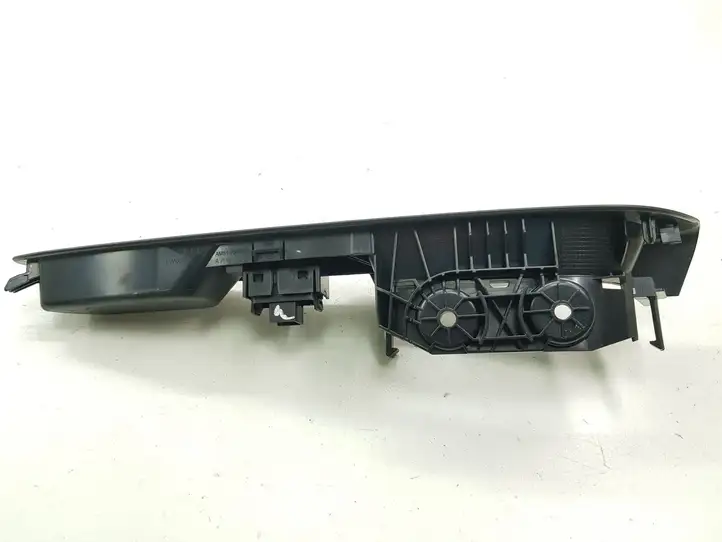 Ford Focus Grand C-MAX (2010 - 2019) AM51R26691AHW Блок кнопок стеклоподъемников — фото 7