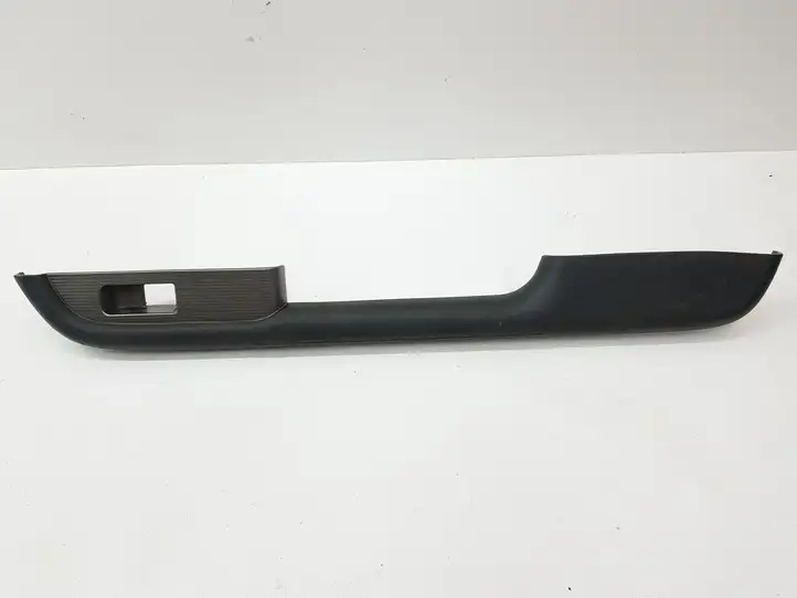 Nissan X-Trail T30 (2001 - 2007) 829488H300X Накладка кнопки стеклоподъемника — фото 1