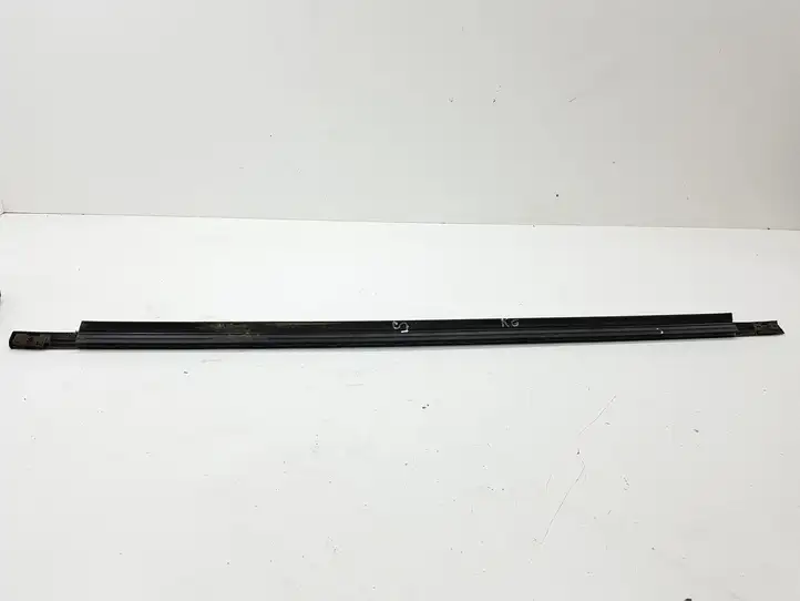 Opel Astra G (1998 - 2004) LH009153539 Накладка стекла задней двери — фото 1