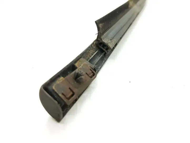 Opel Astra G (1998 - 2004) LH009153539 Накладка стекла задней двери — фото 3