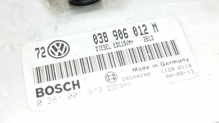 Volkswagen Bora (1998 - ) 038906012M Блок управления двигателем (ЭБУ) — фото 2