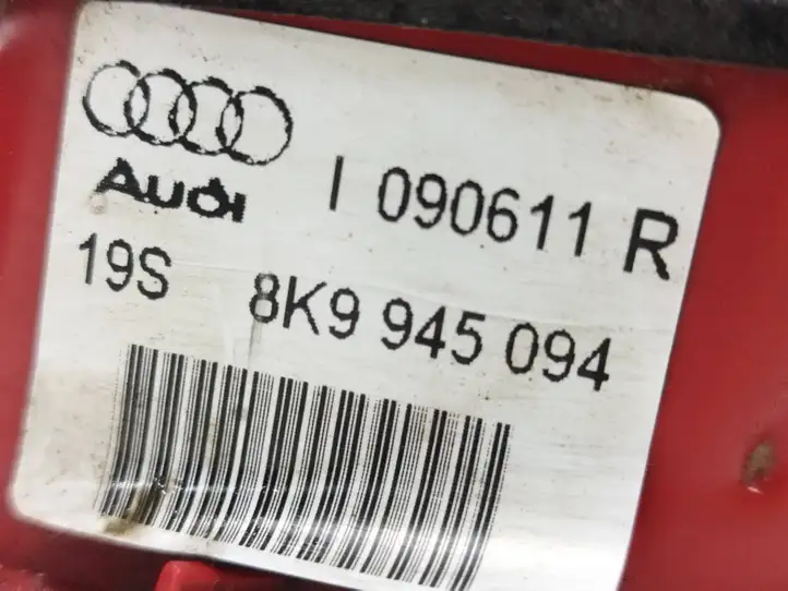 Audi A4 S4 B8 8K (2011 - 2015) 8K9945094 Задний фонарь в крышке багажника — фото 2