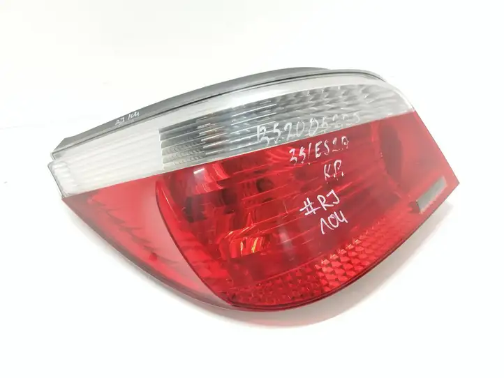 BMW 5 E60 E61 (2004 - 2010) 6910767 Задний фонарь в кузове — фото 1