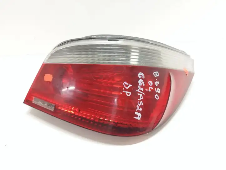 BMW 5 E60 E61 (2004 - 2010) 6910768 Задний фонарь в кузове — фото 1