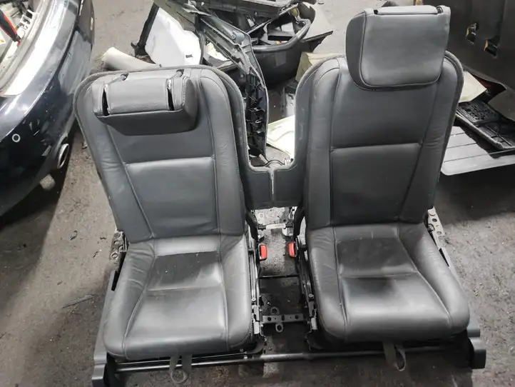 Volvo XC90 (2006 - 2014) Комплект отделки дверей — фото 9