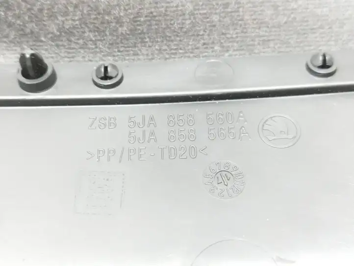 Skoda Fabia Mk3 (NJ) (2015 - 2021) 5JA858560A Обшивка рулевой колонки — фото 2