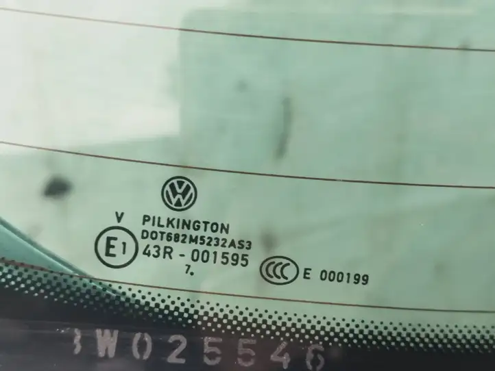 Volkswagen Tiguan (2007 - 2011) 43R001595 Крышка багажника — фото 2