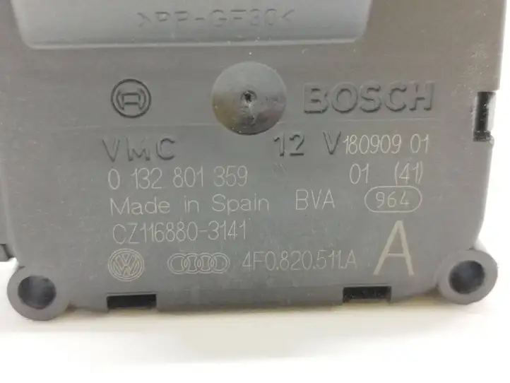Audi A6 S6 C6 4F (2008 - 2011) 4F0820511A Двигатель задвижки потока воздуха — фото 2