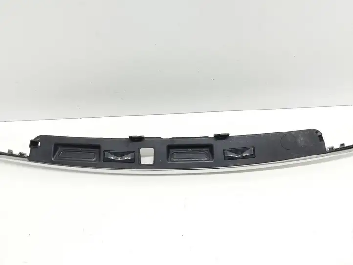 BMW 5 GT F07 (2010 - 2017) 7211220 Подсветка номера — фото 8