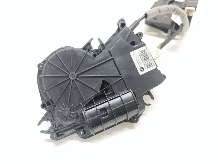 BMW 5 F10 F11 (2009 - 2016) 912935103 Доводчик крышки багажника — фото 8