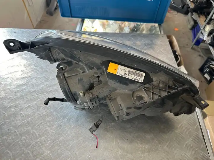 Nissan Qashqai (2010 - 2013) 26060BR03A Передняя фара — фото 4