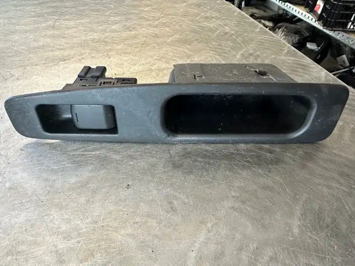 Nissan Qashqai (2010 - 2013) 25411BR00A Блок кнопок стеклоподъемников — фото 1