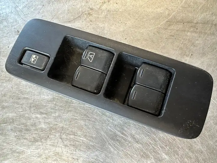 Nissan Qashqai (2010 - 2013) 25401BR00A Блок кнопок стеклоподъемников — фото 4