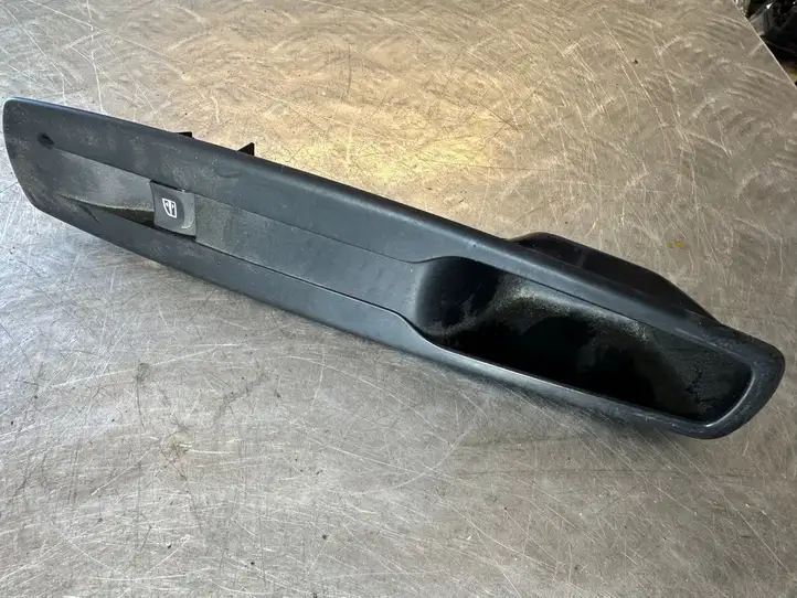 Renault Scenic III - Grand scenic III (2009 - 2016) 809600018R Блок кнопок стеклоподъемников — фото 1