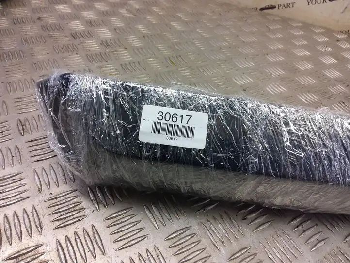 Land Rover Discovery 4 - LR4 (2009 - 2013) bh22431e76ba Подсветка номера — фото 2
