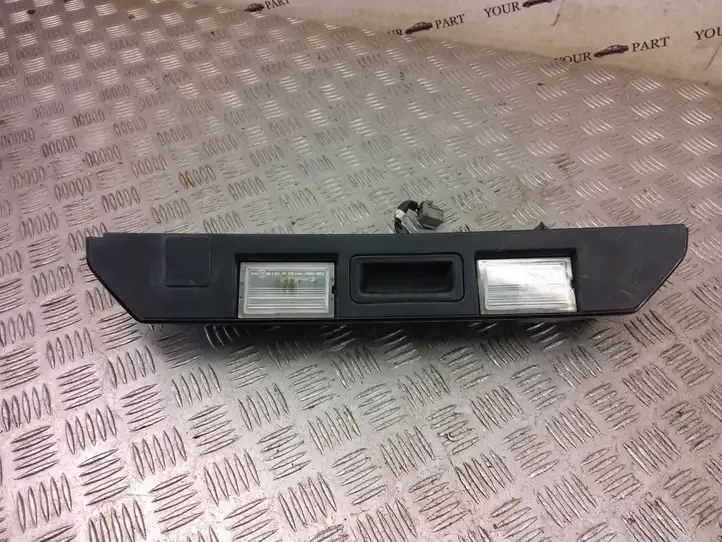 Land Rover Discovery 4 - LR4 (2009 - 2013) bh22431e76ba Подсветка номера — фото 4