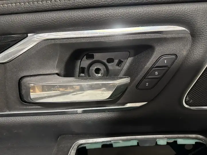 Dodge Ram (2018 - ) Комплект салона — фото 20
