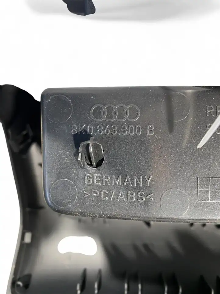Audi A4 S4 B8 8K (2007 - 2011) 8K0864376 Накладка заднего прикуривателя — фото 2